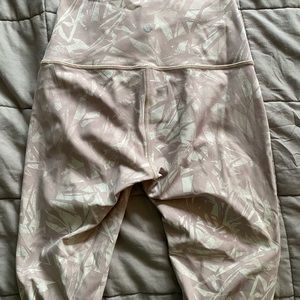 Lululemon leggings